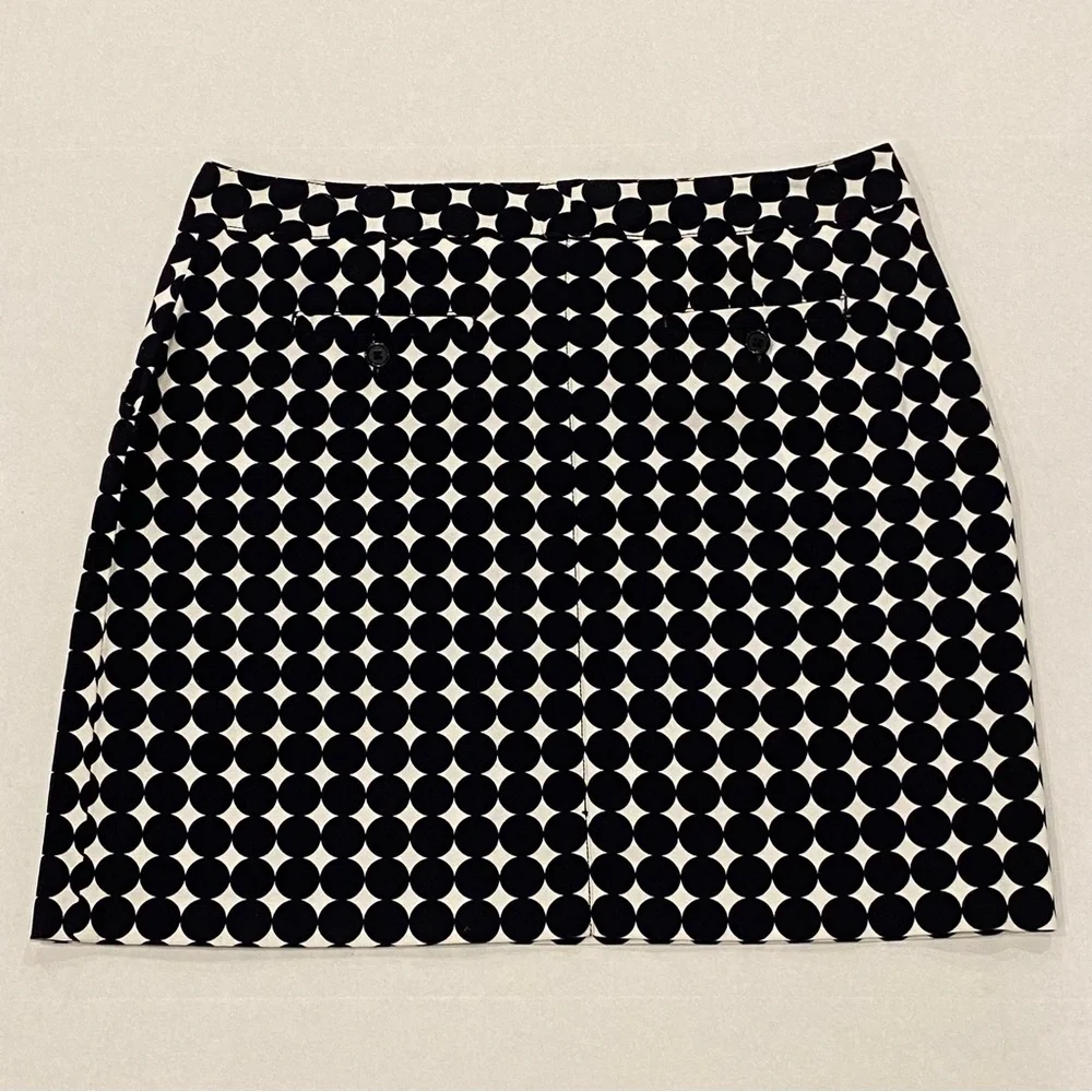 Larry Levine Stretch Black & White Geometric Print Skirt - New - Size 10